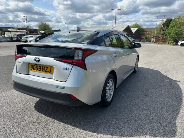 2019 Toyota Prius Hybrid 1.8L Auto | 53K Miles | Euro 6 - Image 2