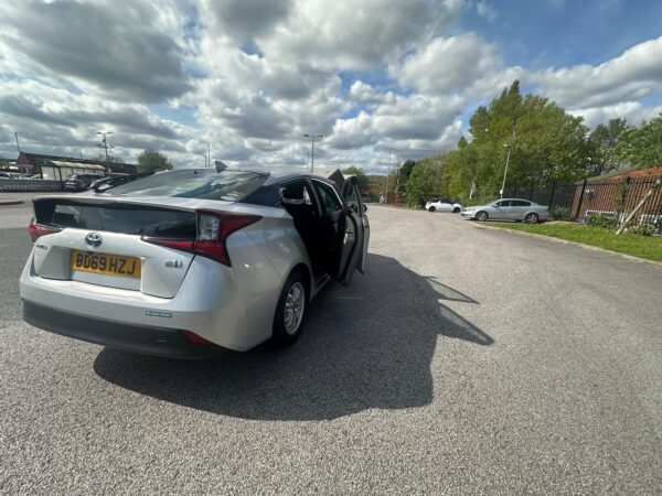 2019 Toyota Prius Hybrid 1.8L Auto | 53K Miles | Euro 6 - Image 7