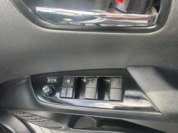 2019 Toyota Prius Hybrid 1.8L Auto | 53K Miles | Euro 6 - Image 20