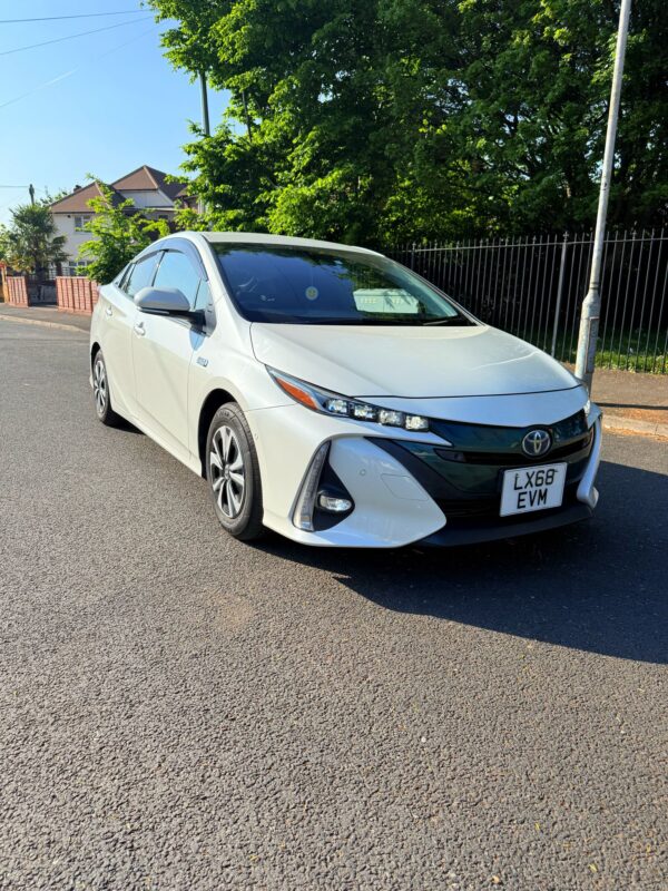 2018 Toyota Prius Plug-In PHV 1.8L Auto | 54K Miles | 70 MPG | Euro 6 - Image 5
