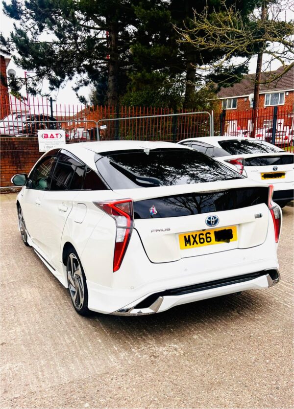 2016 Toyota Prius Hybrid 1.8L Auto | 71K Miles | Euro 6 | A-Grade - Image 4