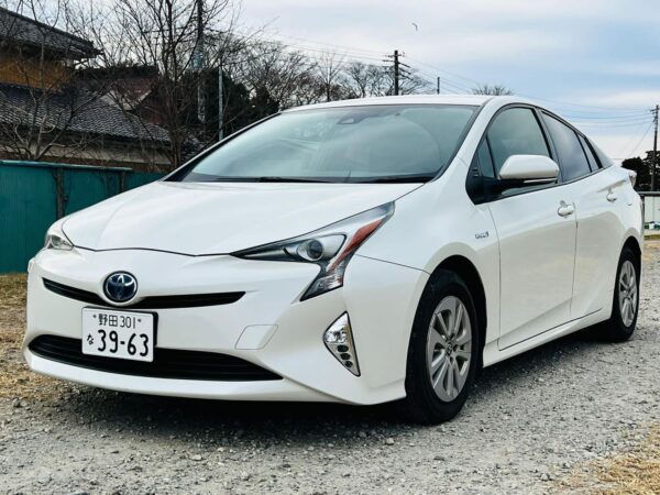 2017 Toyota Prius Hybrid 1.8L Auto | 47K Miles | Euro 6 | New Import - Image 2