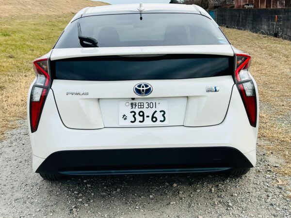 2017 Toyota Prius Hybrid 1.8L Auto | 47K Miles | Euro 6 | New Import - Image 7