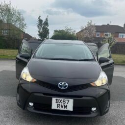 2017 Toyota Prius Alpha 1.8 Hybrid – 7 Seater | Fresh Import | Excellent Condition