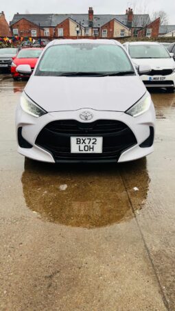 
										2023 Toyota Yaris 1.5L Automatic Petrol | Touchscreen Media | Smart Safety | £12,500 full									