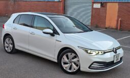 
										2021 Volkswagen Golf eTSI Automatic DSG | Panoramic Sunroof | Digital Cockpit | £15,350 full									