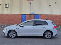 
										2021 Volkswagen Golf eTSI Automatic DSG | Panoramic Sunroof | Digital Cockpit | £15,350 full									