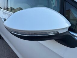 
										2021 Volkswagen Golf eTSI Automatic DSG | Panoramic Sunroof | Digital Cockpit | £15,350 full									