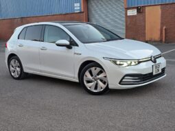 
										2021 Volkswagen Golf eTSI Automatic DSG | Panoramic Sunroof | Digital Cockpit | £15,350 full									