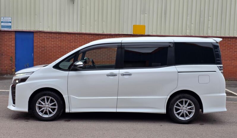 
								2021 Toyota Voxy High Grade 1.8L Hybrid Automatic | 7 Seater MPV | Dual Power Sliding Doors | £19,500 full									
