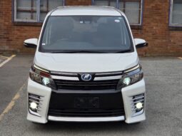 
										2016 Toyota Voxy ZS Hybrid | 7 Seater MPV | Dual Power Sliding Doors | £10,600 full									