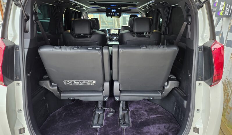
								2018 Toyota Alphard | 7 Seater Luxury MPV | Leather Captain Seats & Panoramic Sunroof | £19,200 full									