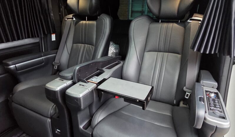 
								2018 Toyota Alphard | 7 Seater Luxury MPV | Leather Captain Seats & Panoramic Sunroof | £19,200 full									