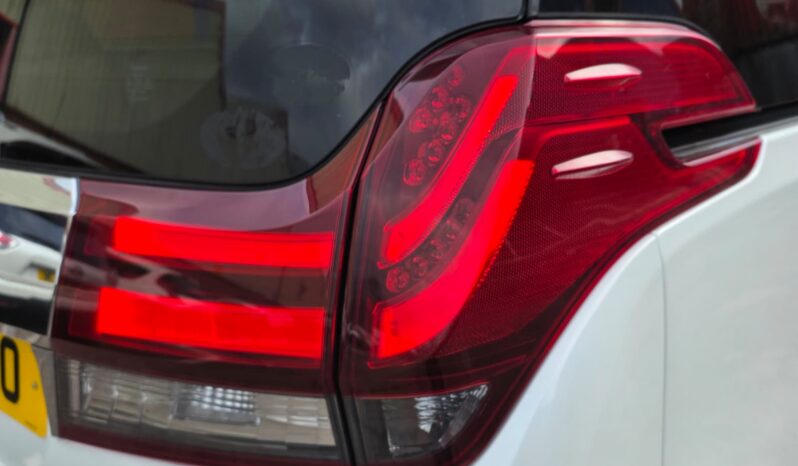 
								2017 Toyota Alphard Hybrid | 7 Seater Luxury MPV | Dual Power Sliding Doors | £17,500 full									