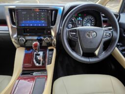 
										2017 Toyota Alphard Hybrid | 7 Seater Luxury MPV | Dual Power Sliding Doors | £17,500 full									