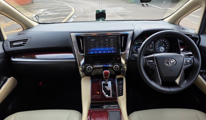 
								2017 Toyota Alphard Hybrid | 7 Seater Luxury MPV | Dual Power Sliding Doors | £17,500 full									