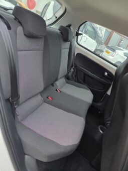 
										2015 Volkswagen Up! | Stylish 5-Door City Car | Exceptional Urban Economy | £5,600 full									