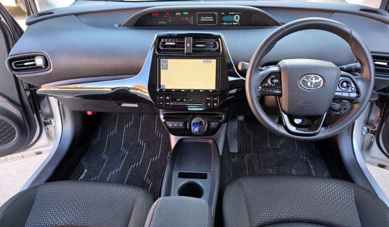 
								2021 Toyota Prius Hybrid | Modern 5-Door Hatchback | Advanced Eco Efficiency | £13,000 full									