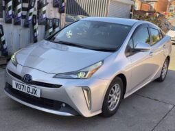 
										2021 Toyota Prius Hybrid | Modern 5-Door Hatchback | Advanced Eco Efficiency | £13,000 full									