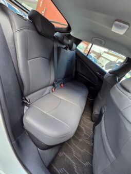 
										2018 Toyota Prius Hybrid | Modern 5-Door Hatchback | Advanced Eco Efficiency | £10,500 full									