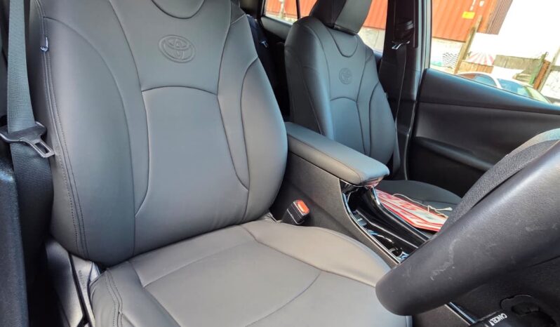 
								2018 Toyota Prius Hybrid | Modern 5-Door Hatchback | Advanced Eco Efficiency | £10,500 full									