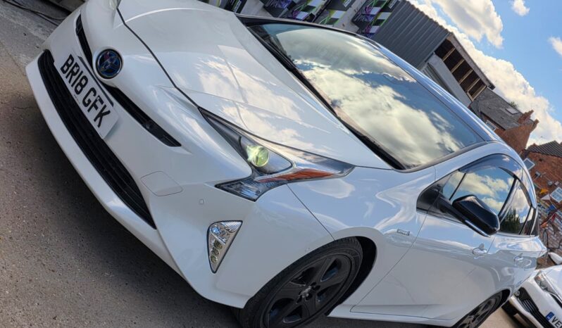 
								2018 Toyota Prius Hybrid | Modern 5-Door Hatchback | Advanced Eco Efficiency | £10,500 full									