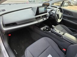 
										2023 Toyota Prius Hybrid (New Shape) | Sporty 5-Door Hatchback | Advanced Eco Efficiency | £18,400 full									