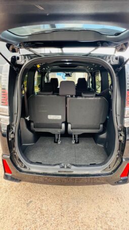 
										2020 Toyota Voxy | 7/8 Seater Modern MPV | Fresh Japanese Import | £17,600 full									