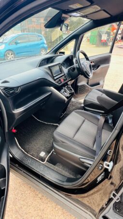 
										2020 Toyota Voxy | 7/8 Seater Modern MPV | Fresh Japanese Import | £17,600 full									