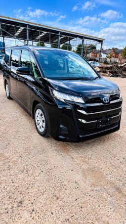 2022 Toyota Noah Hybrid | Luxury 8-Seater MPV | Dual Power Sliding Doors & Adaptive Safety | £20,250